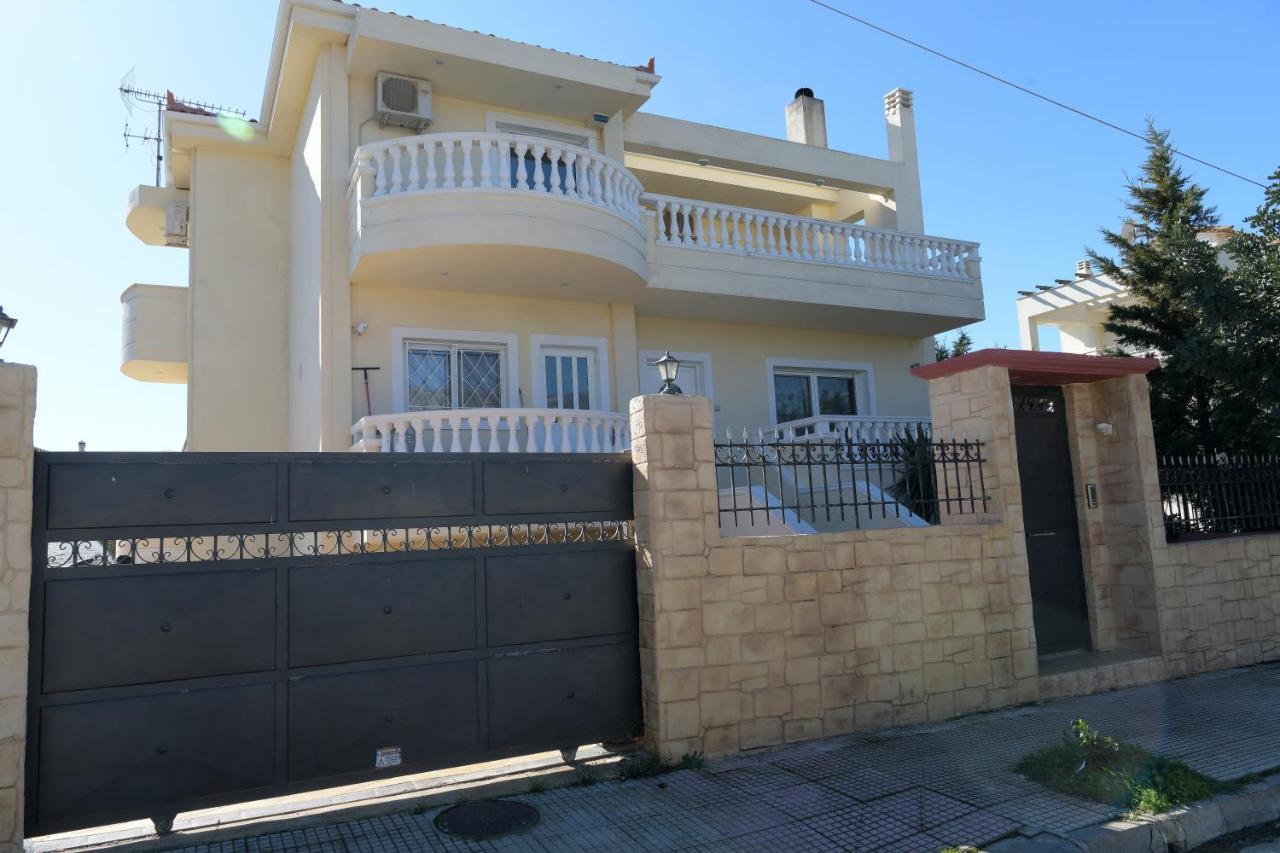 Вілла Loutraki View Екстер'єр фото